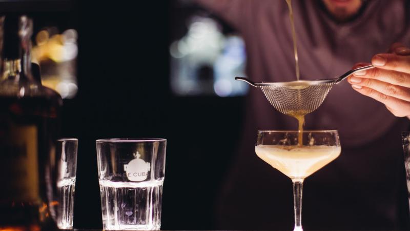 Fine cocktail drinks in Dusseldorf for a stag do