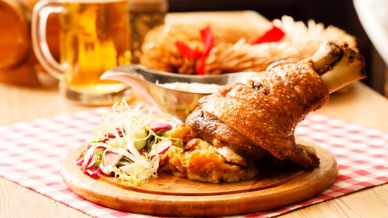 Traditional German meal for your stag do in Dusseldorf