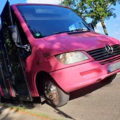 Compact & cozy party bus for smaller stag groups in Dusseldorf